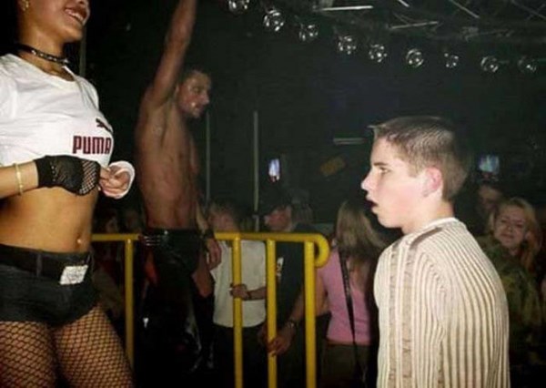 awkward-nightclub-photos25