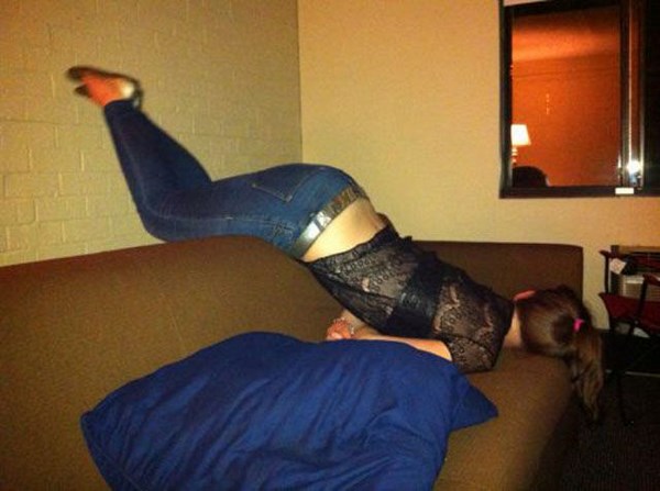 hilarious-drunk-and-wasted-people25