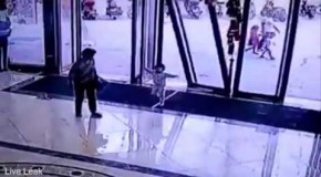 Huge Glass Door Comes Crashing Down On A Three Year Old Girl