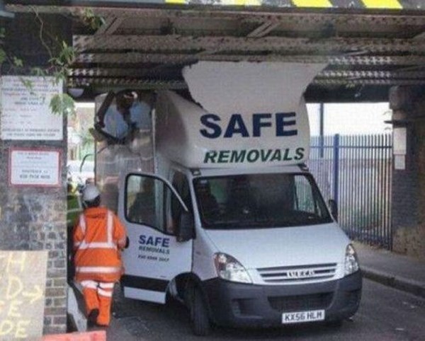 theres-so-much-irony-in-these-pictures13