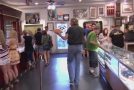 7 Pawn Stars Items That Were Absolutely Fake