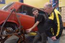 This Mechanic Replaced The Wheels With Legs On A Car!