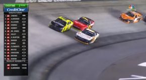 The Final Laps Of The Food City NASCAR 300!