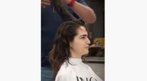 Girl Gets A Haircut After 20 Years, Cries During The Process!