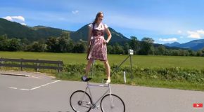 Beautiful Woman Does Some Amazing Bicycle Tricks!