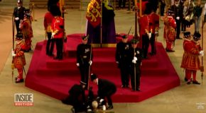 Royal Guard Seen Collapsing While He Was Near Queen Elizabeth’s Coffin