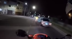 Intense Motorcycle Police Chase In Brazil