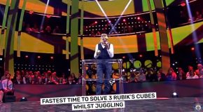 Man Juggles And Solves 3 Rubik’s Cubes In Record Time