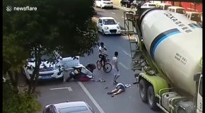 Helmet Saves Scooter Driver’s Life After She is Run Over by A Cement Tanker 2
