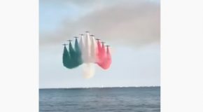 Italian Airforce’s Message To The World!