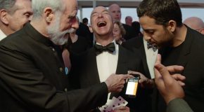 Magician David Blaine Tries Out Some Card Tricks With Jeff Bezos!