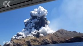 Footage Of The Fatal Blast On Whakaari White Island!