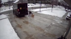 UPS Delivery Man Delivers Parcel On An Icy Driveway!