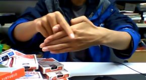 Guy’s Detachable Finger Trick Game Is Strong!