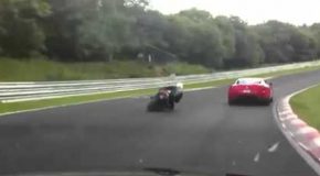 Ferrari Driver Thinks He’s Smart, Gets Overtaken By A Motorcycle!
