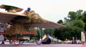 8 Of The Most Savage Landings At The Red Bull Flugtag Event
