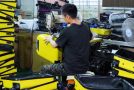 Taking a look inside a Chinese spinner luggage-making factory