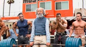 Elite Powerlifter Pretends To Be An Old Man And Pranks People At Muscle Beach